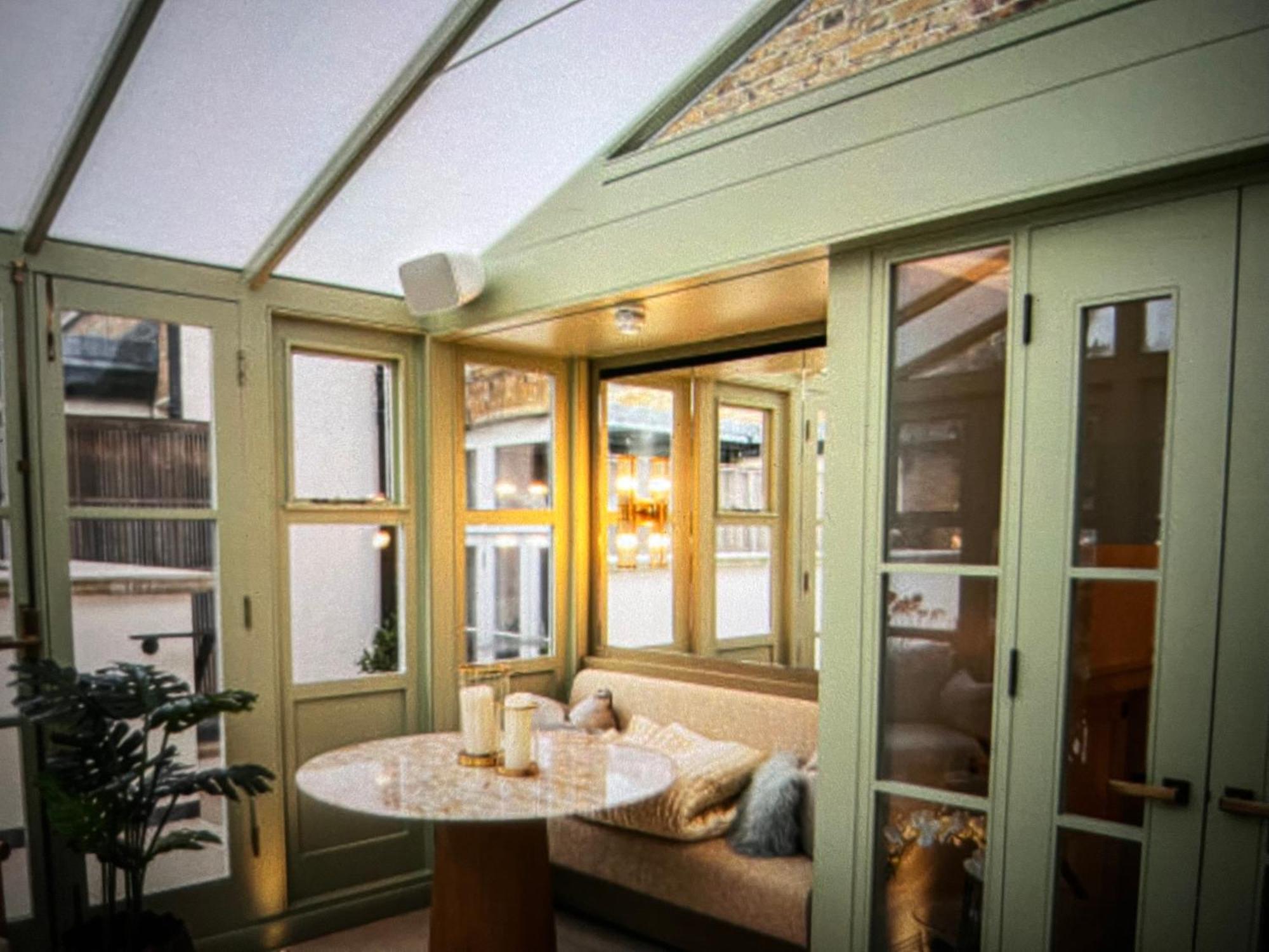 3bdr Elegance Deco Downtown Flat Unit 3 Holiday home London