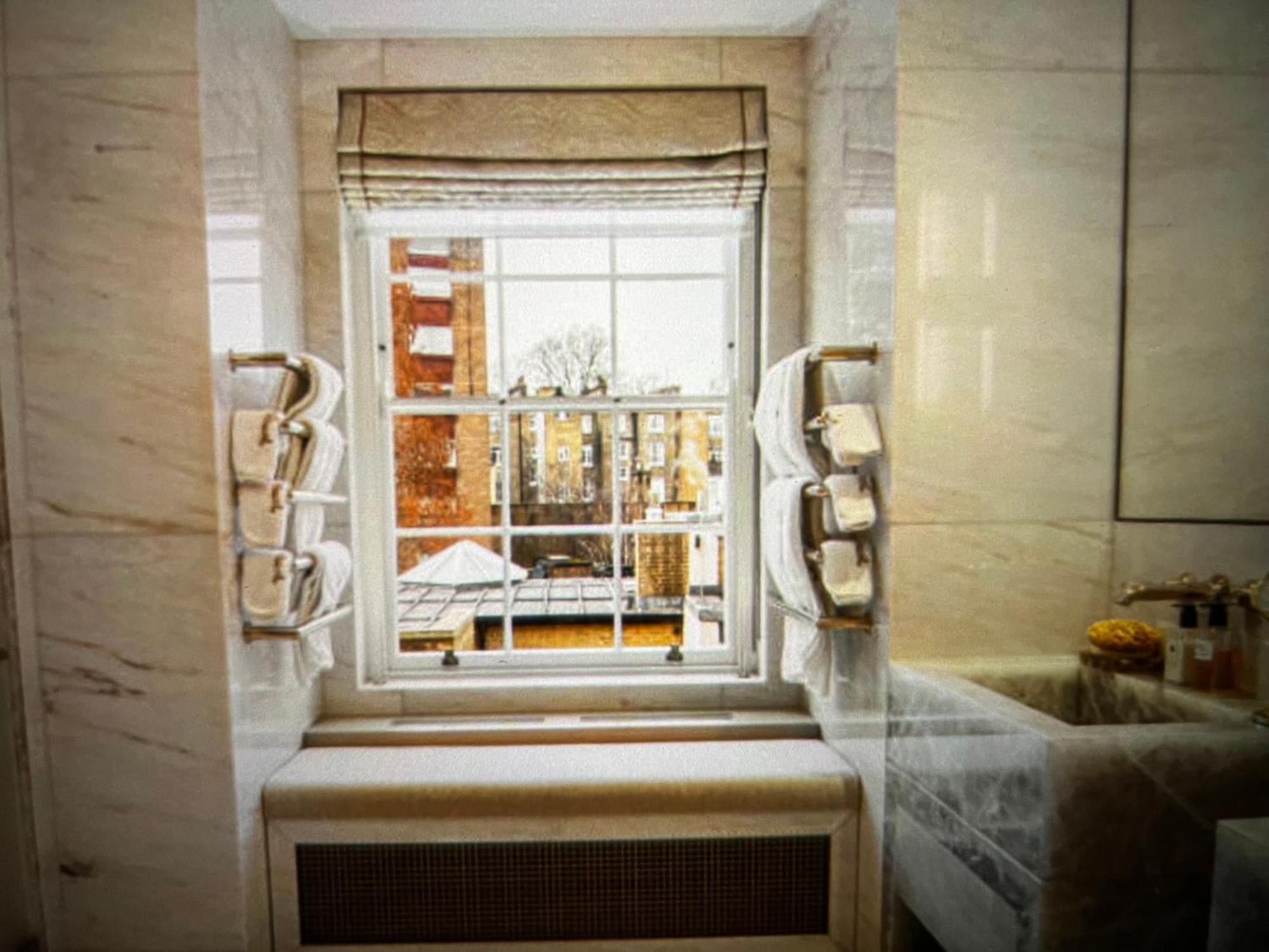 3bdr Elegance Deco Downtown Flat Unit 3 Holiday home London